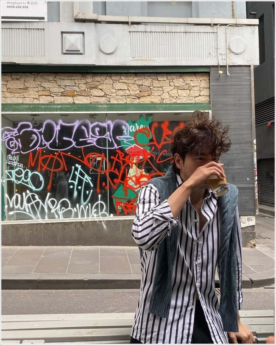 이진욱
