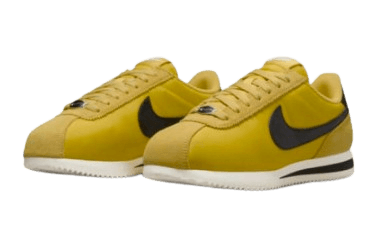 나이키 코르테즈 비비드 셀퍼