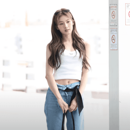 사나